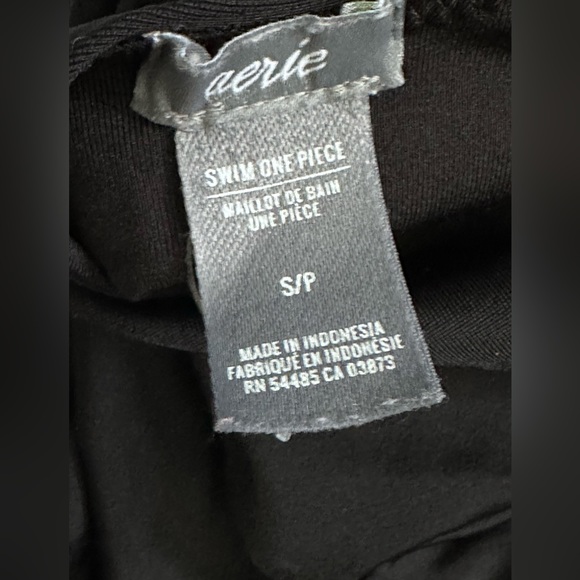 Aerie Black One Piece Swimsuit Size Small Low Back High Cut Leg -Tried on Only - Picture 4 of 4